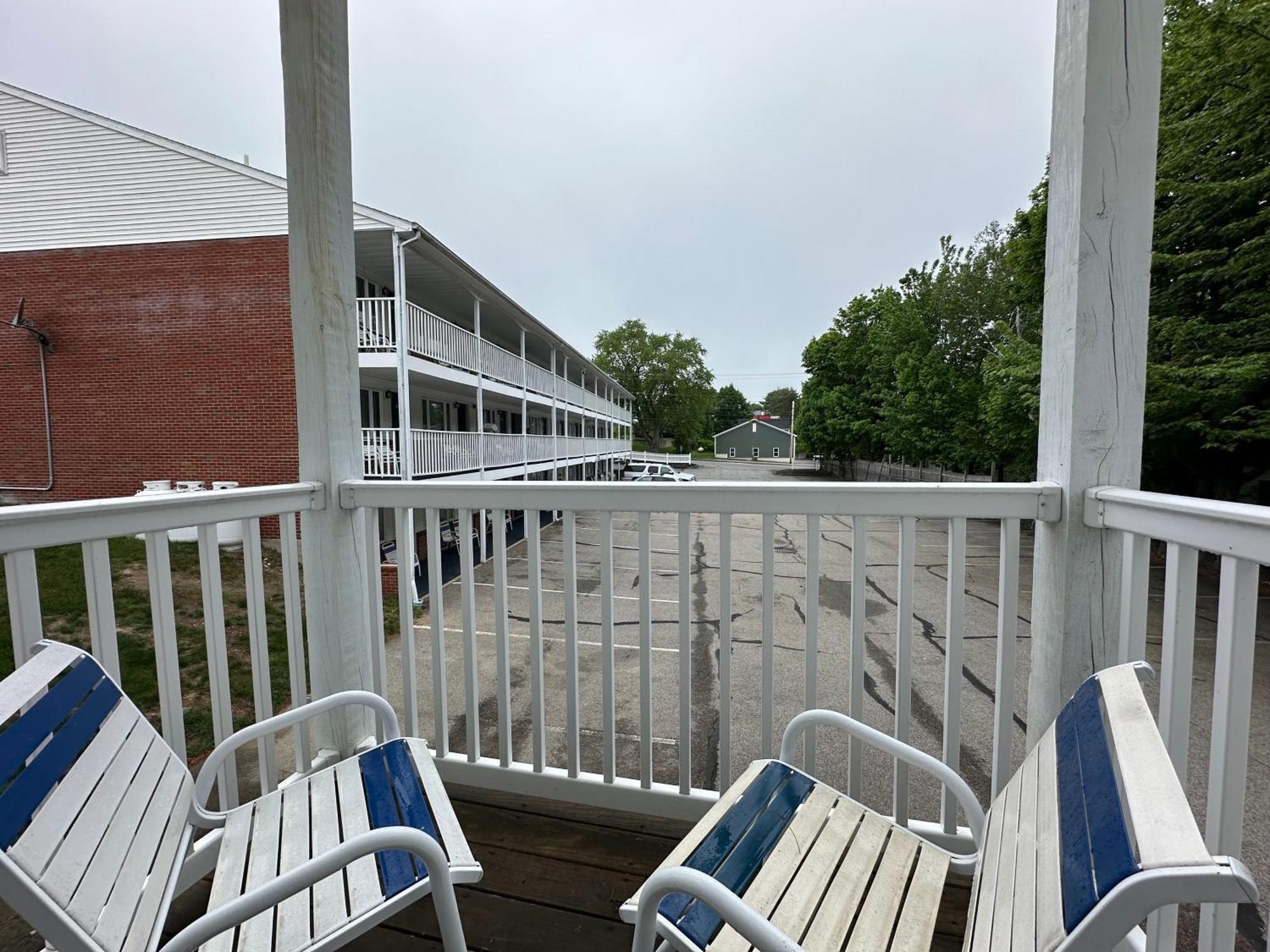 USA Inn Wells Exteriör bild