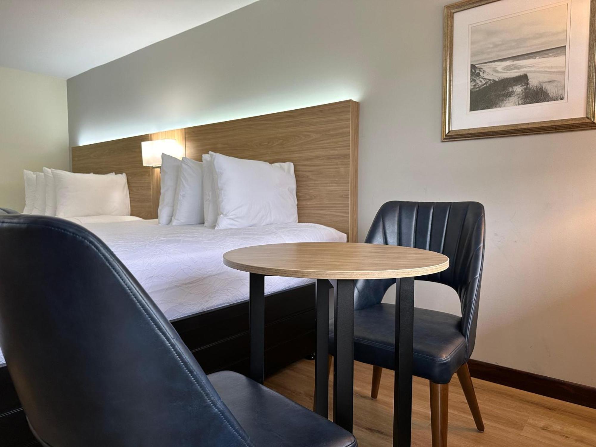 USA Inn Wells Exteriör bild